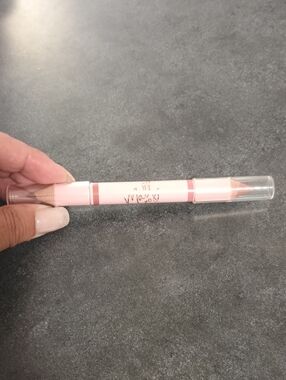 Mally Dual-Ended Perfect Prep Lip Sculpting Pencil- Tan